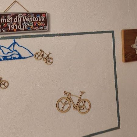Вілла Mon Ventoux Modene Екстер'єр фото